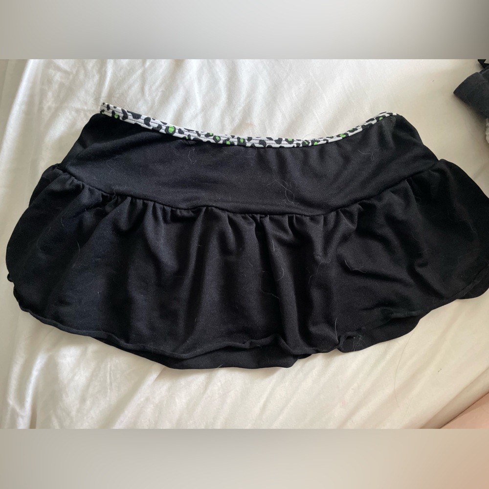 Black y2k mini skirt